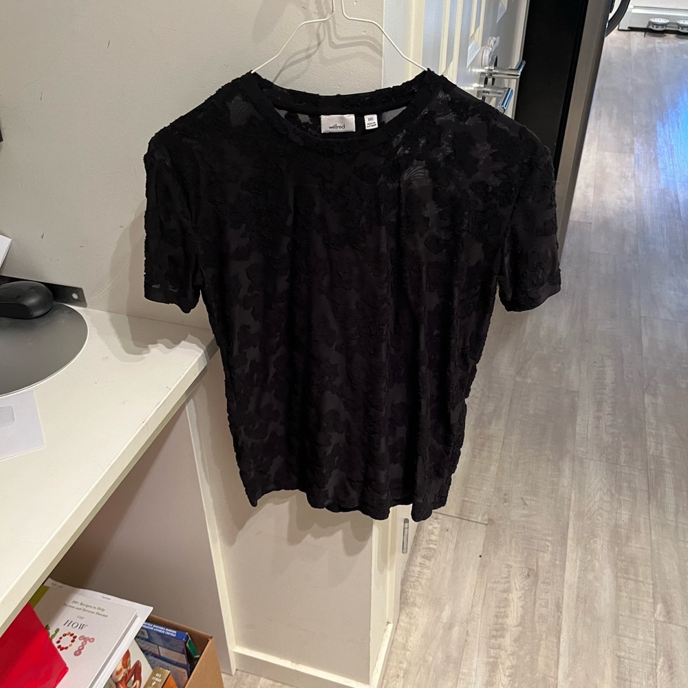 Wilfred - Black Lace Top